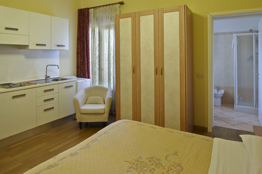 Residence Cavour 63 Ravenne Extérieur photo